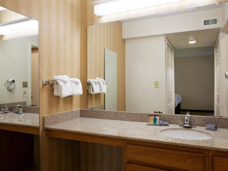 Hawthorn Suites Of Troy Exteriör bild