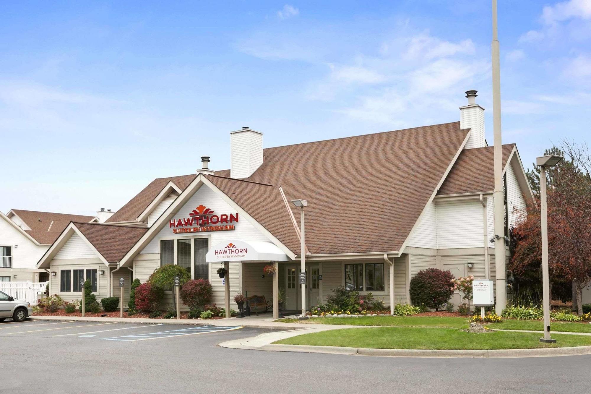 Hawthorn Suites Of Troy Exteriör bild