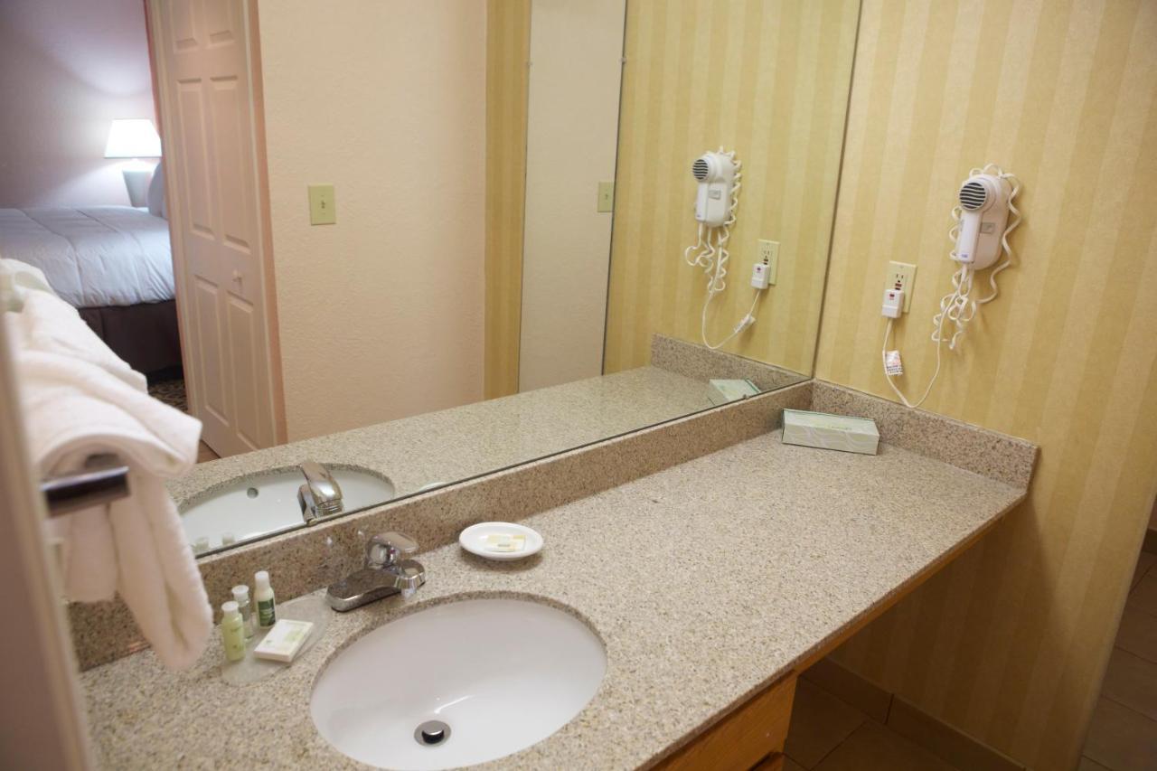 Hawthorn Suites Of Troy Exteriör bild